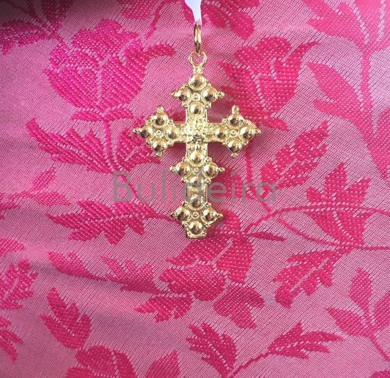 Cruz de bisutería en dourado medida 5cm - Imaxe 1