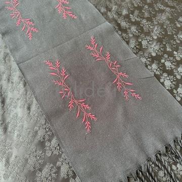 Faixa negra bordada en granate - Imaxe 1