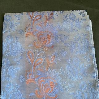 Pano 90x90 en seda azul e grana - Imaxe 2