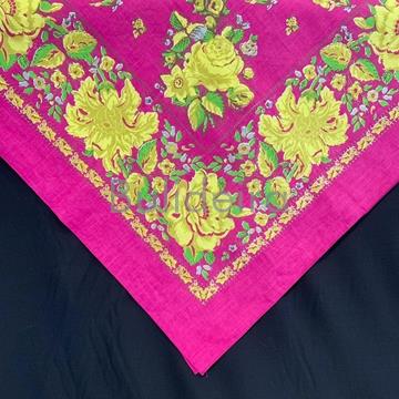 Pano de 120x120 en fondo fucsia e flores amarelas - Imaxe 1