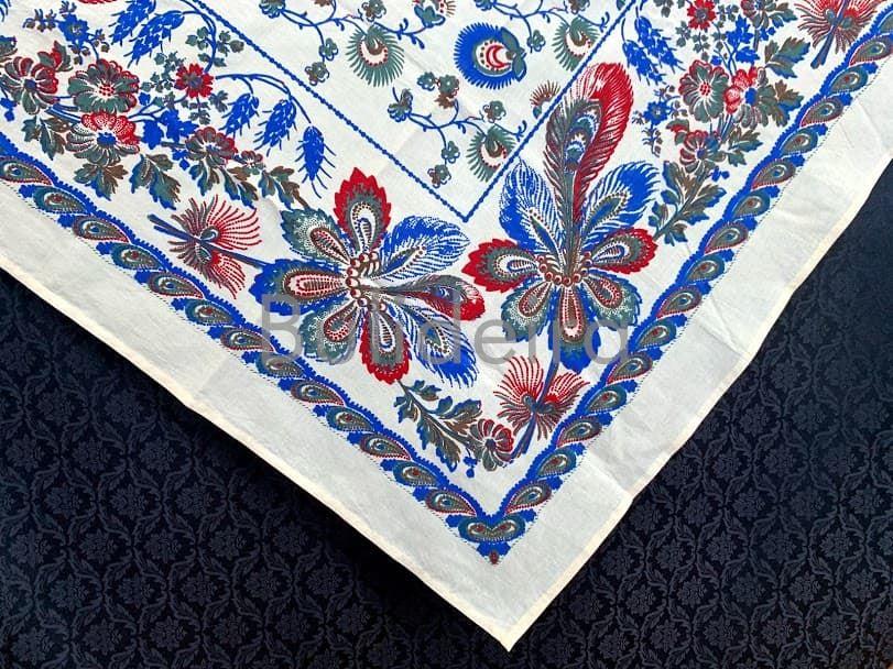 pano de algodón branco roto floreado en azul e vermello - Imaxe 1