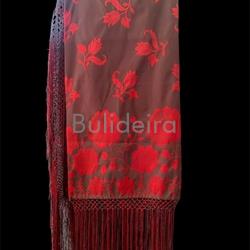 Pano de raión de 140x140 con debuxo en flor en vermello - Imaxe 1