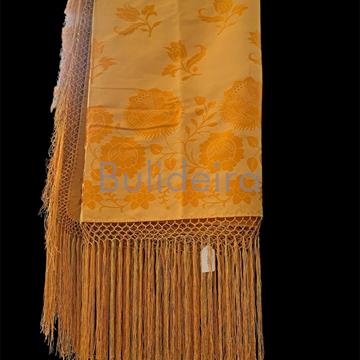 Pano de raión de 140x140 en cor mostaza - Imaxe 1